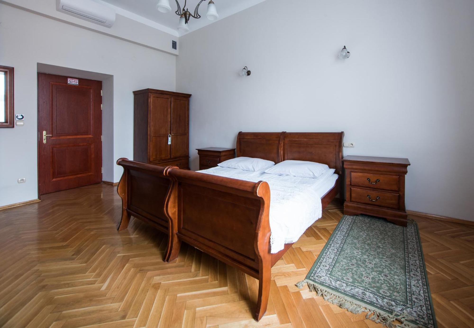 Aparthotel Basztowa — Photos 1